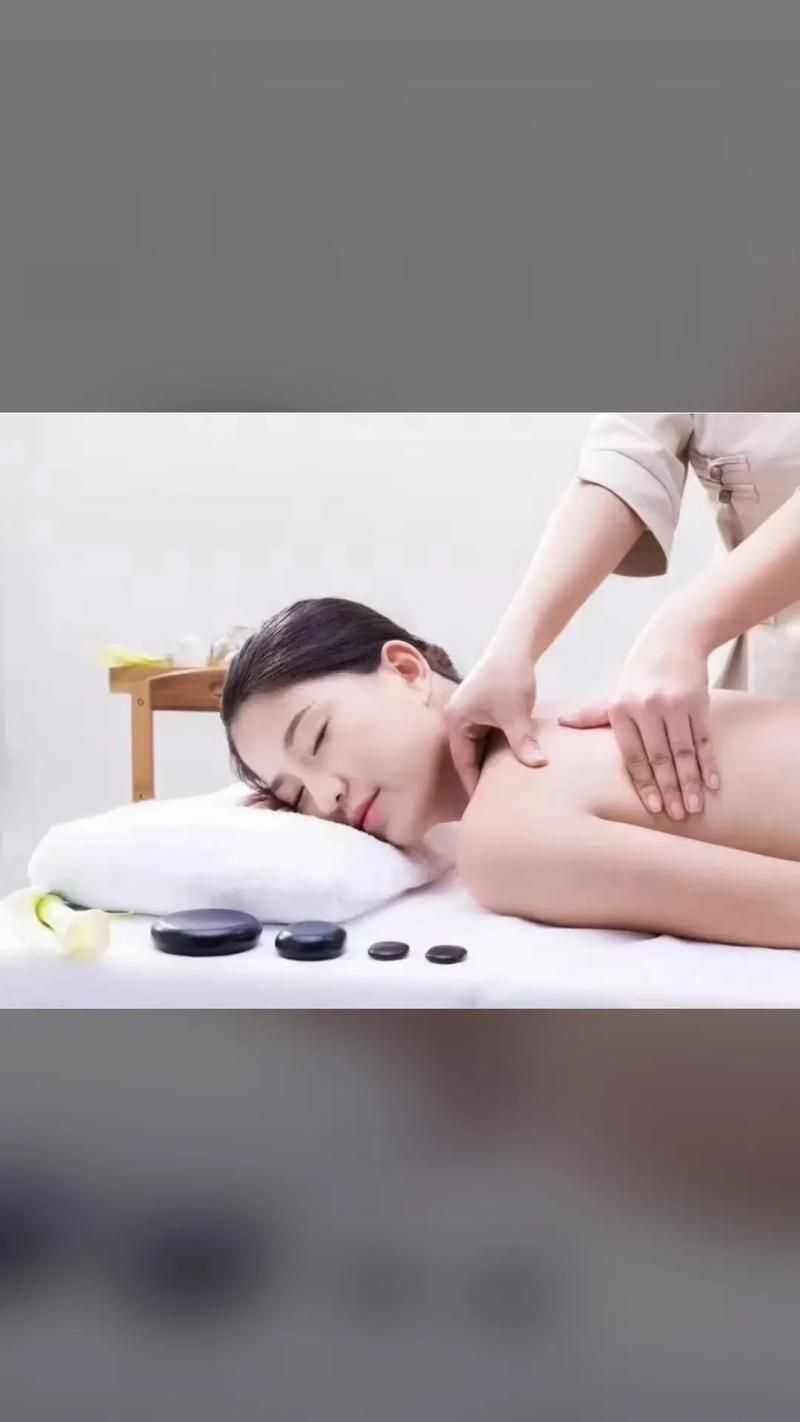 双人会所汉化版更新内容全介绍 不容错过的新功能