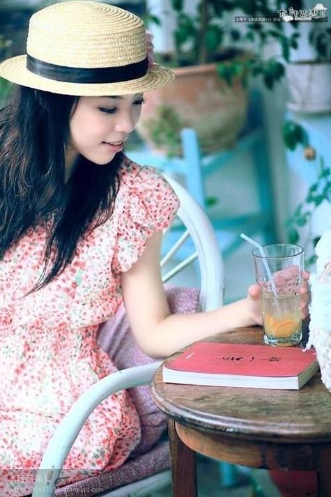 反差美女官方正式版下载最新版 安全无广告畅快使用