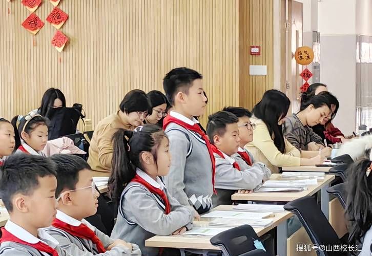 和我一起玩耍的英语老师最新版本功能全面解析