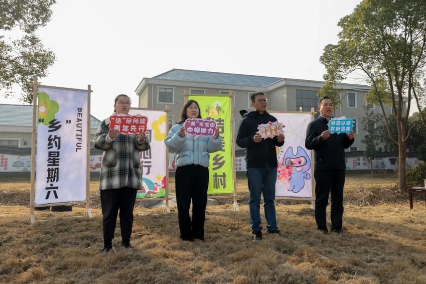 回到农村更新地址需要准备哪些材料和证件