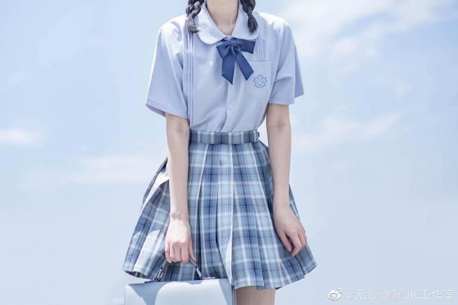 在员工室与JK度过的日常更新地址免费观看指南 在员工室与JK度过的日常更新地址免费观看指南