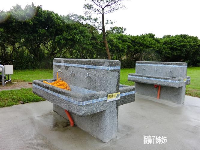 夏日小公园的厕所汉化版下载最新资源分享