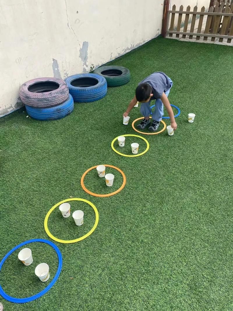 夏日小公园的厕所游戏介绍 小朋友最爱玩的户外小游戏