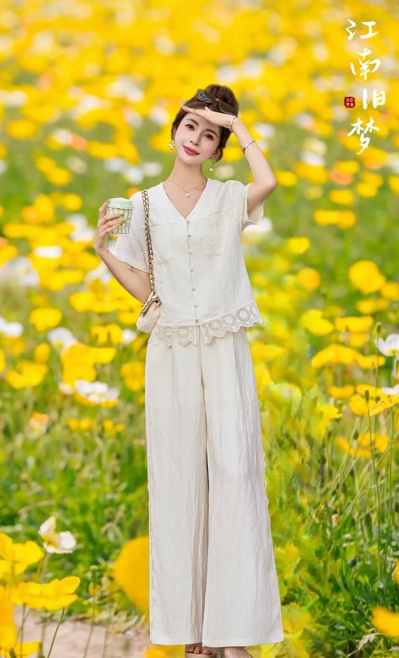 夏日风情最新穿搭指南 清凉一夏的时尚搭配秘诀 夏日风情最新穿搭指南 清凉一夏的时尚搭配秘诀