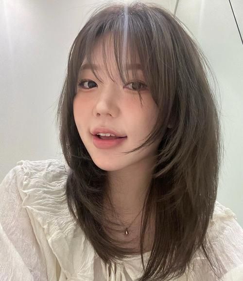 女朋友最新发型推荐 轻松打造甜美气质