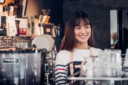 女牛仔咖啡馆官方正式版下载最新版 轻松获取游戏安装包