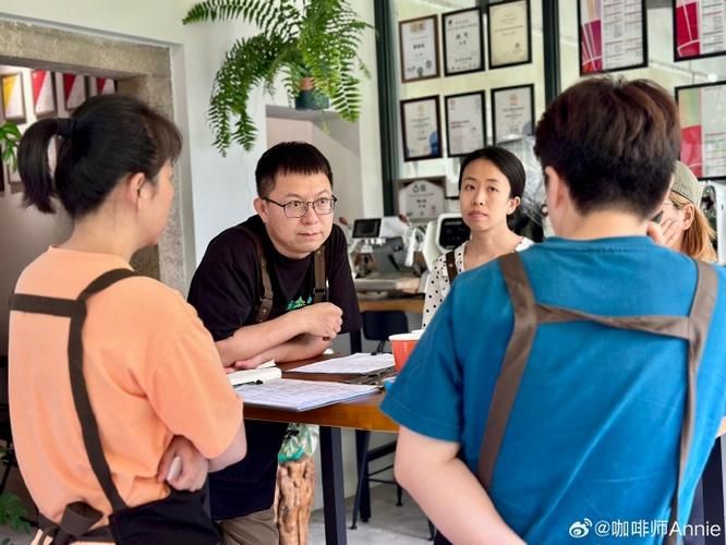 女牛仔咖啡馆搬到哪里去了新址详细指南