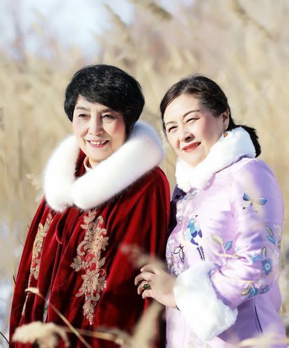 好色管家俏姐妹最新版本全集观看 轻松搞笑解压必备