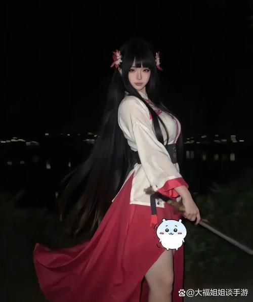 如何对妻子进行cosplay指导更新地址详细教程