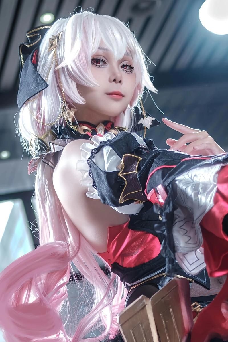 如何玩转新婚妻子的Cosplay生活绅士游戏