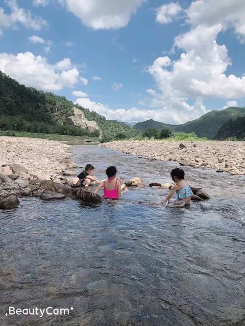 妹妹的夏日生活官方网站教你玩转暑假生活