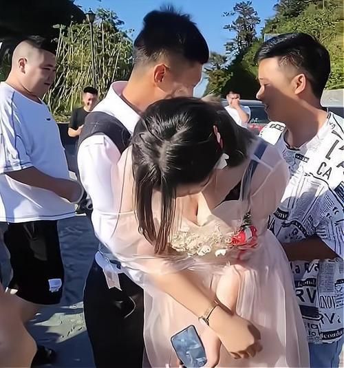 婚闹最新版本趋势现在流行这样玩