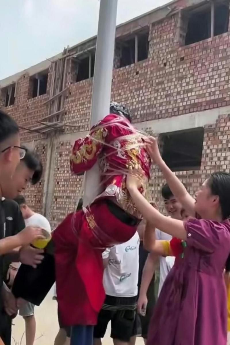 婚闹最新视频曝光 网友直呼太离谱必须制止