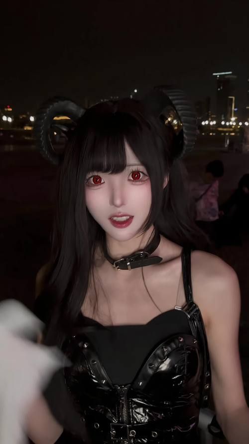 安卓辣妹COS疯狂下载 独家资源速来拿