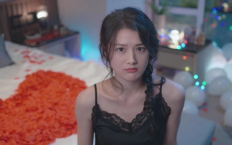 完蛋我被美女包围了版本大全 哪个版本最好玩