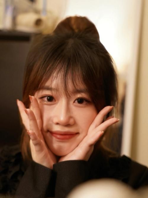 家里蹲女友更新地址了快来围观最新动态