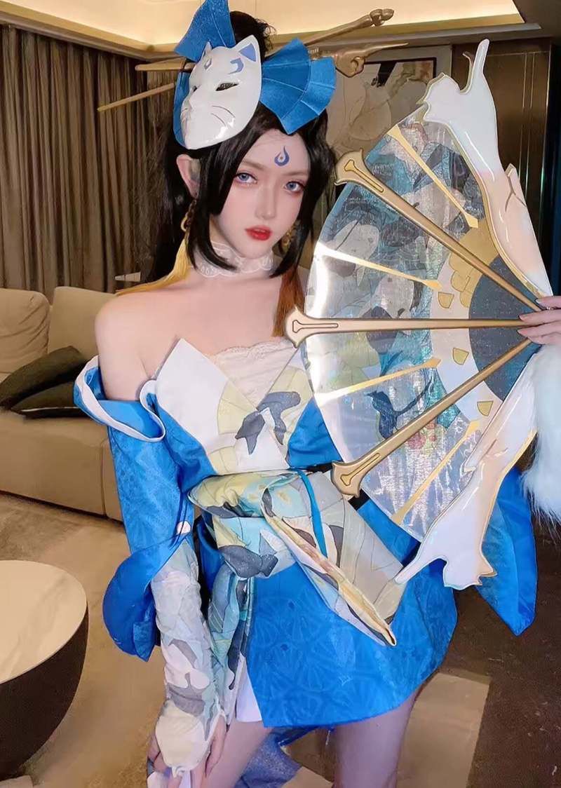 对妻子进行cosplay指导官方网站打造完美造型的秘诀
