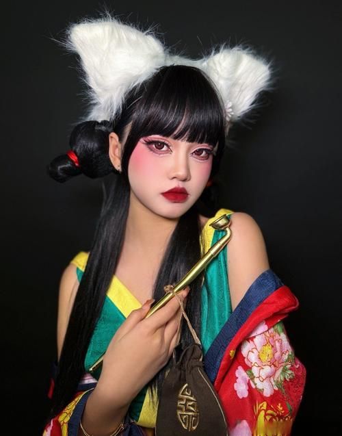 对妻子进行cosplay指导官网必备化妆教程大全