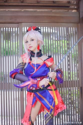 对妻子进行cosplay指导游戏下载详细步骤