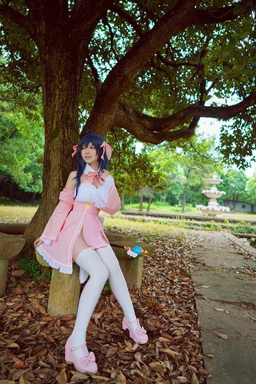 对妻子进行cosplay指导游戏下载详细步骤