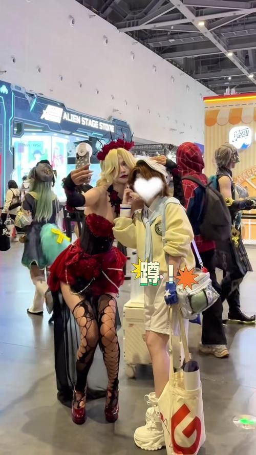 对妻子进行cosplay指导游戏官网服装搭配指南