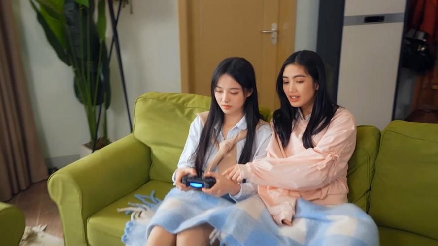 小孩子才做选择更新地址官方最新链接在这里 小孩子才做选择更新地址官方最新链接在这里