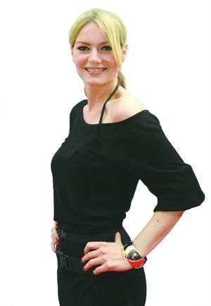 屌丝猎艳记1官方网站粉丝必看幕后花絮大放送